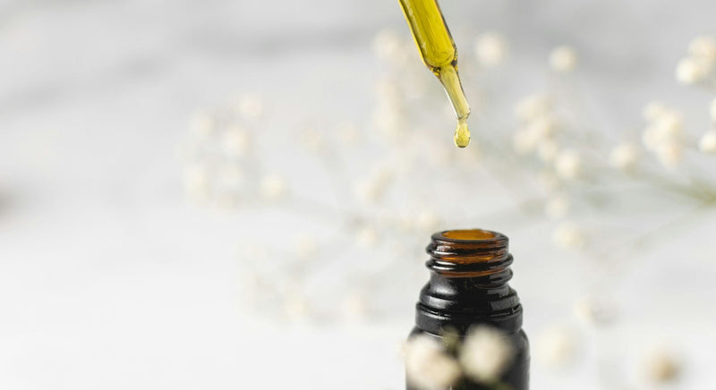 How Essential Oils in Toothpaste Support Oral Health