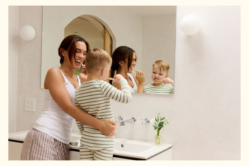 Understanding the Oral Microbiome: How Prebiotics in Toothpaste Support Healthy Gums